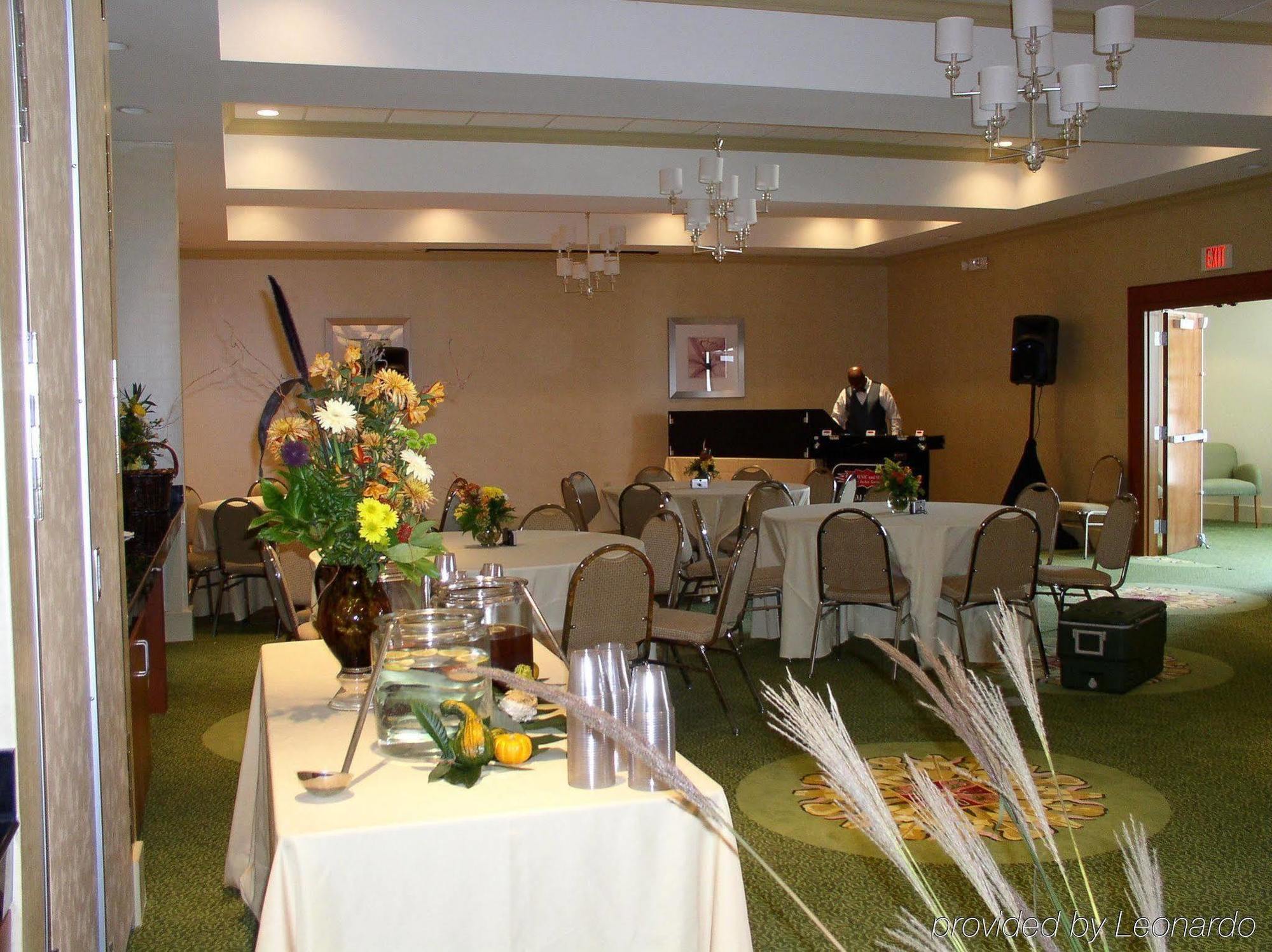 Holiday Inn Santee By Ihg Restoran gambar